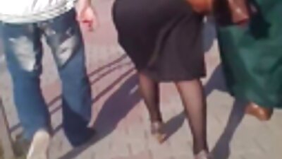 Cuckold video fatto in casa di una moglie tettona che scopa uno xxx video massaggi sconosciuto nero